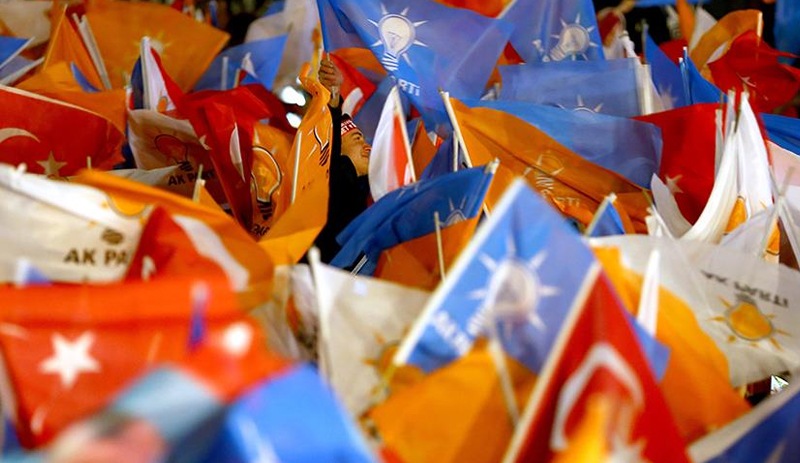 Eski AKP'li Ocaktan: AK Parti ilkesizliği mubah saymakta